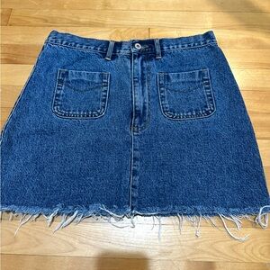 Y2K/early 2000s denim mini skirt